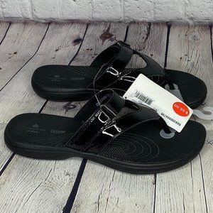 NWT Clarks Cloudsteppers soft cushion sandal